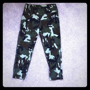 Camo Active wear Capris